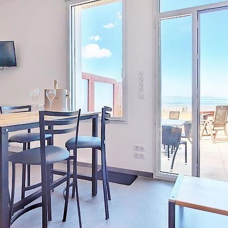 Appartement Pour 3 Personnes Sur La Plage Les Pieds Dans Leau Plonévez-Porzay Exterior foto