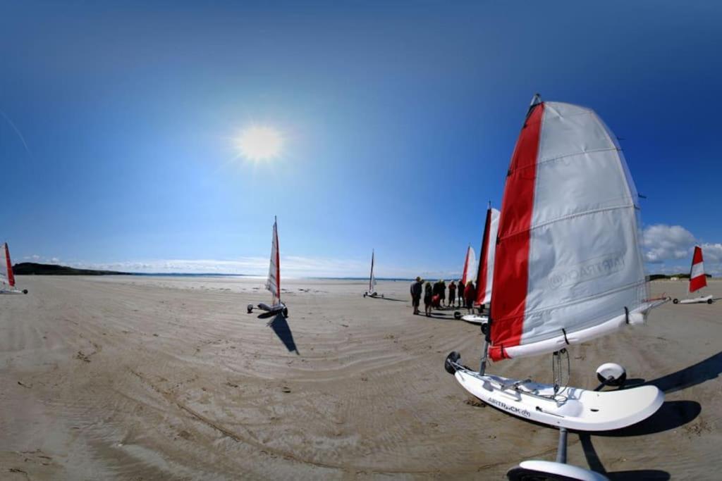 Appartement Pour 3 Personnes Sur La Plage Les Pieds Dans Leau Plonévez-Porzay Exterior foto