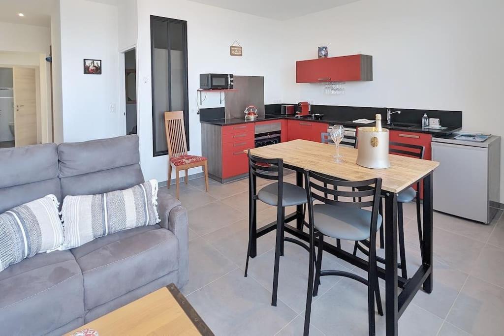Appartement Pour 3 Personnes Sur La Plage Les Pieds Dans Leau Plonévez-Porzay Exterior foto